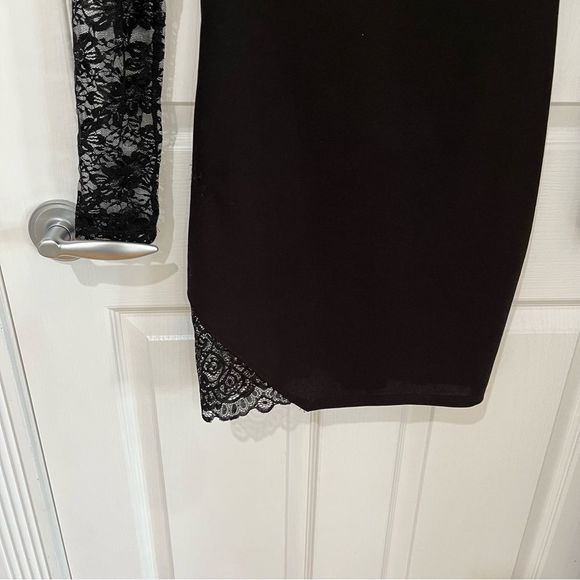 Emerald Sundae black dress with lace sleeve size small - Picture 3 of 10